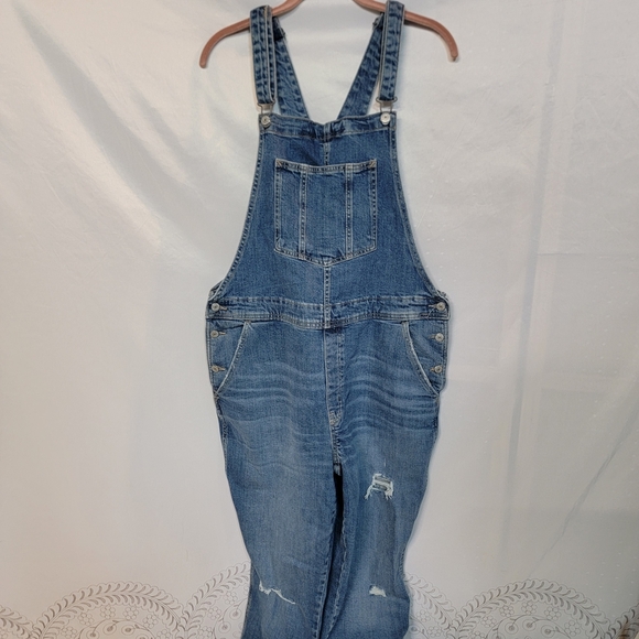 Old Navy Denim - Old Navy Women's Blue Jean Overalls Size 16